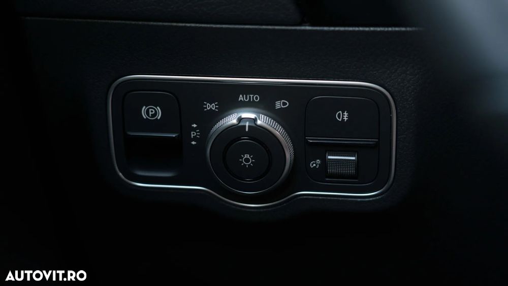 Mercedes-Benz EQA 250+ - 19