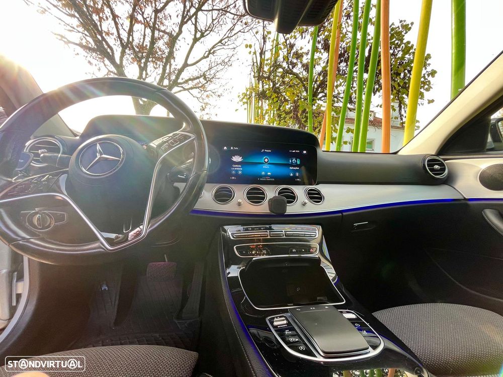 Mercedes-Benz E 220 d T 9G-TRONIC Avantgarde - 10