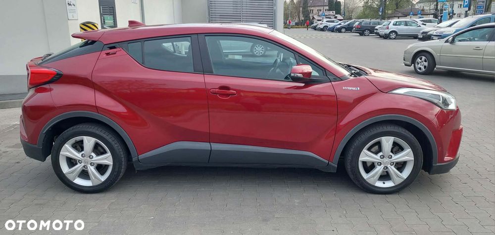 Toyota C-HR+ - 11