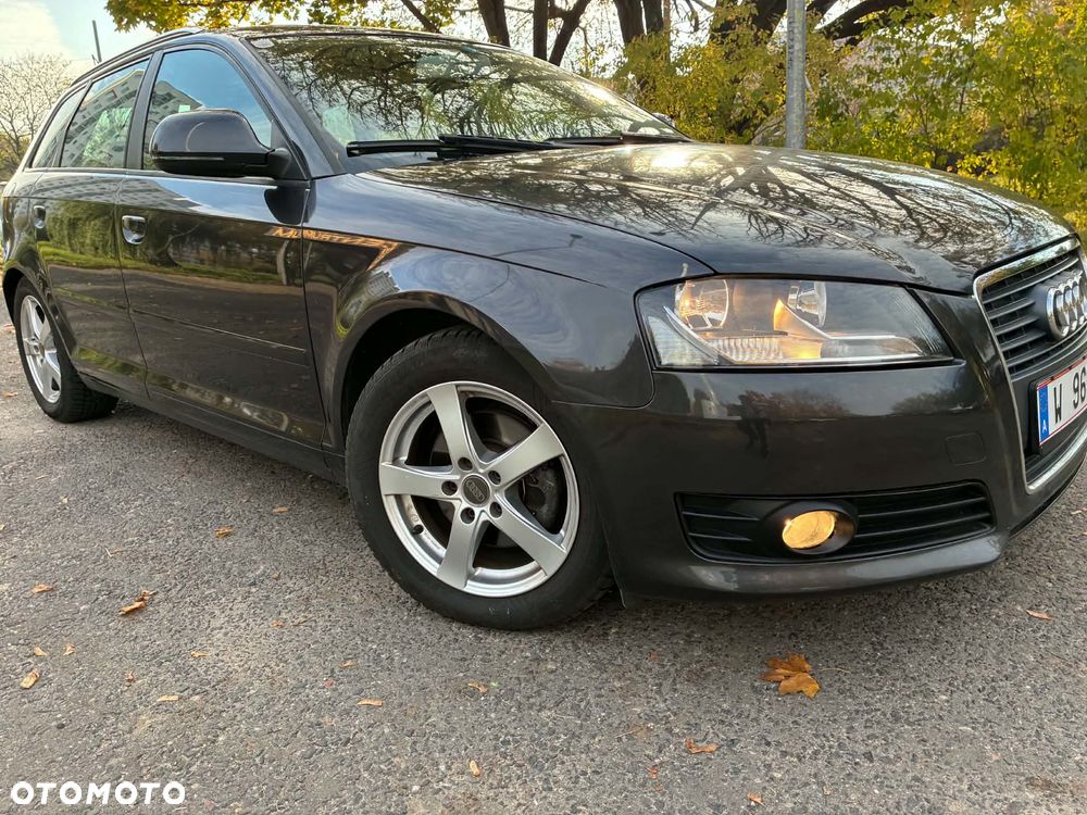Audi A3 Sportback 1.8 TFSI Attraction - 28