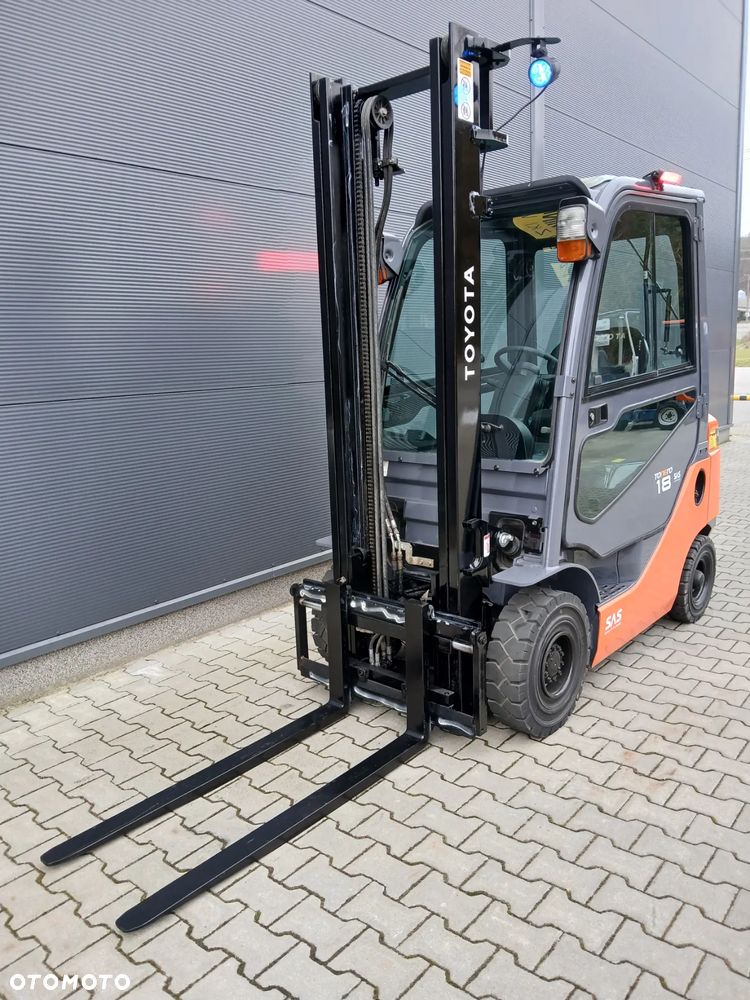 Toyota 02-8FDF18 - 4