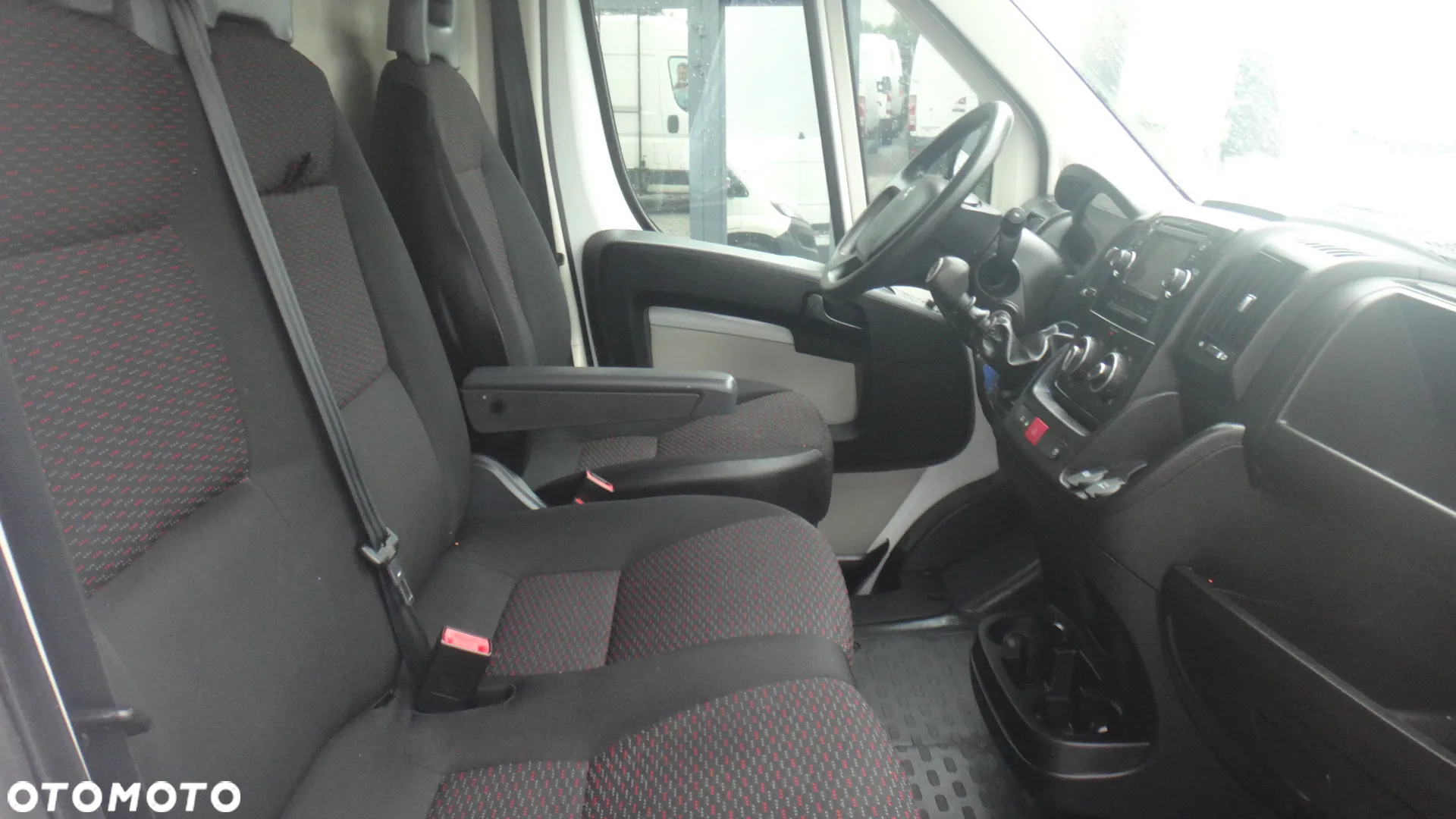 Peugeot Boxer - 12