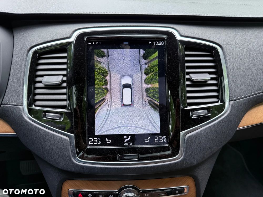 Volvo XC 90 - 29