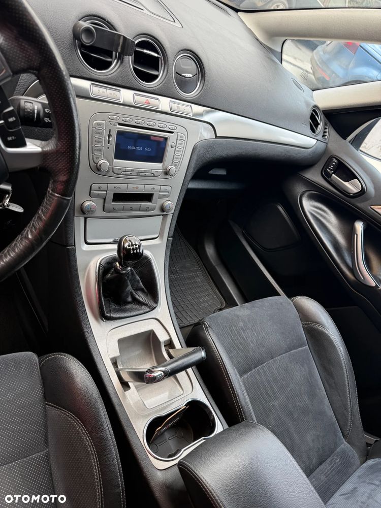 Ford S-Max 2.0 TDCi Titanium - 11