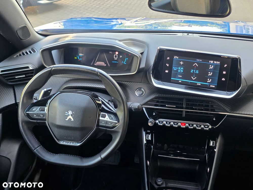 Peugeot 2008 1.2 PureTech Allure S&S EAT8 - 30