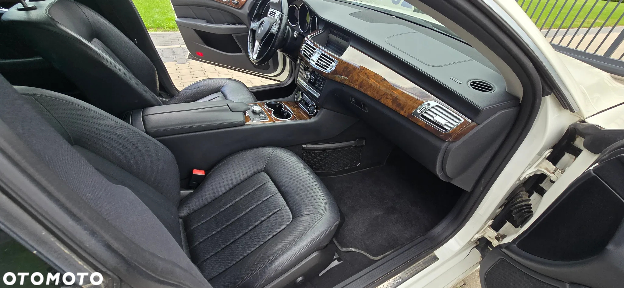 Mercedes-Benz CLS 500 7G-TRONIC - 12
