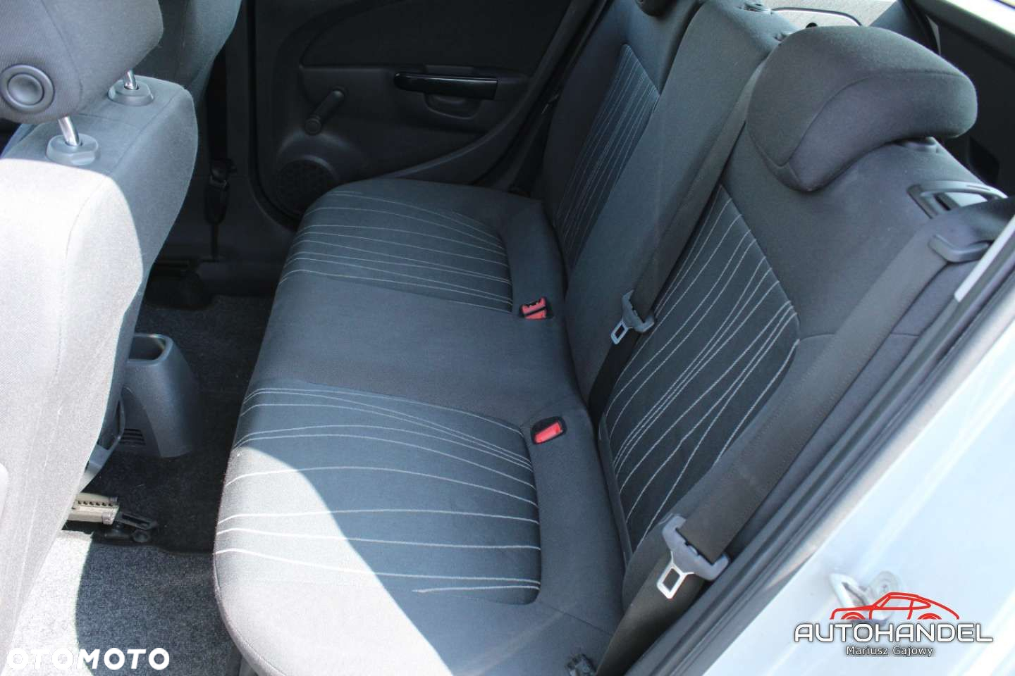 Opel Corsa - 17