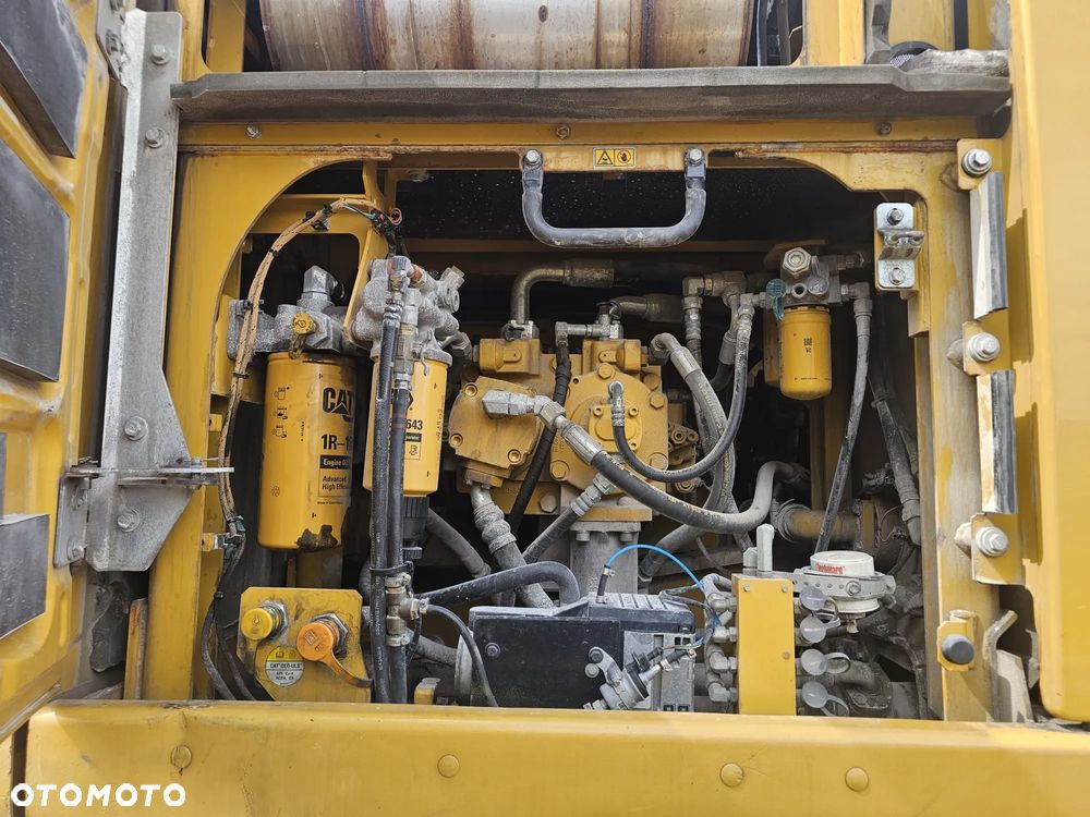 Caterpillar 336FL - 16