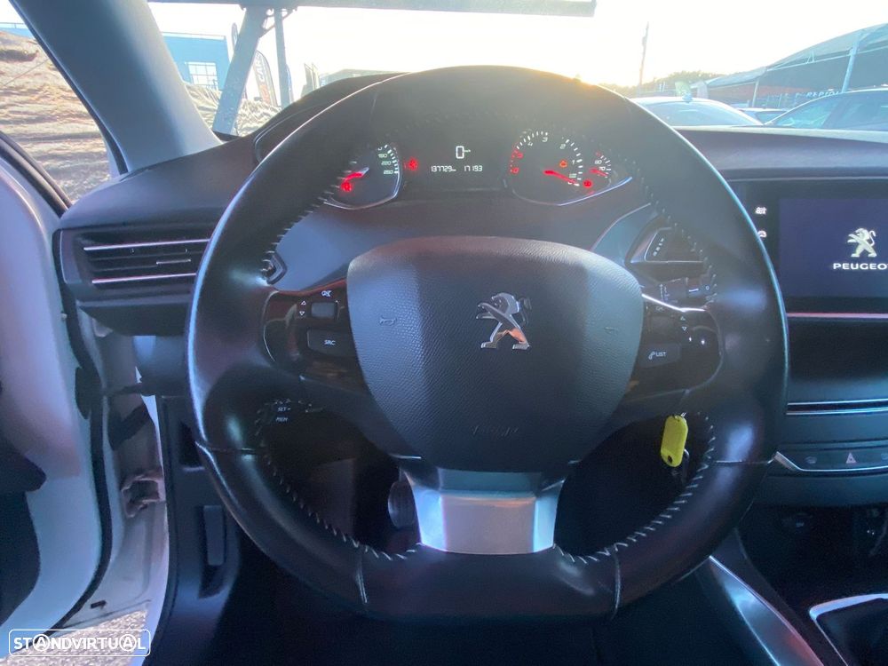 Peugeot 308 SW 1.6 BlueHDi GT Line - 9