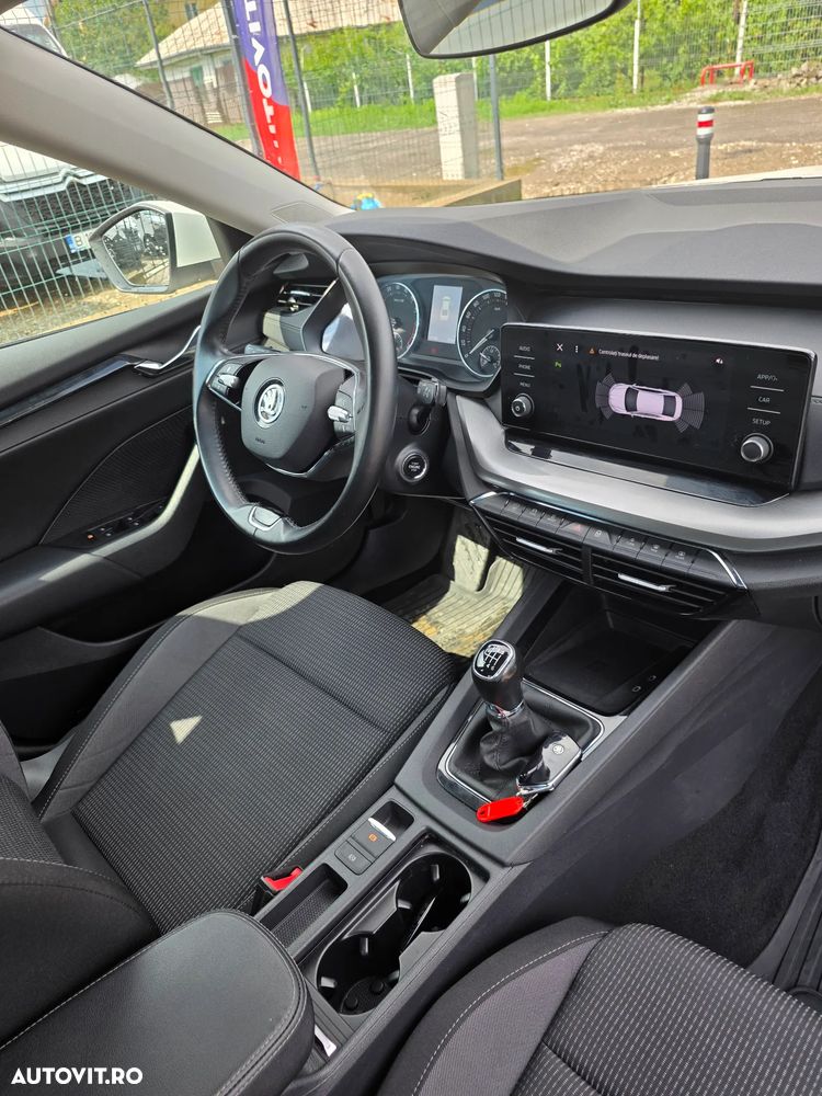 Skoda Octavia - 14