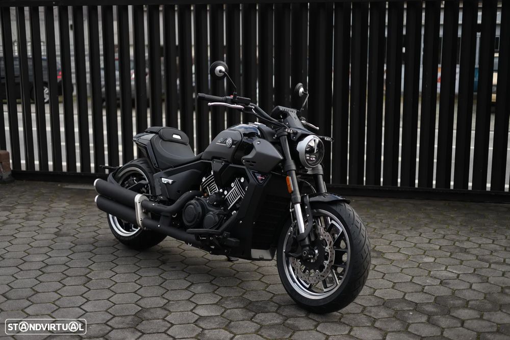 Morbidelli C1002V - 23