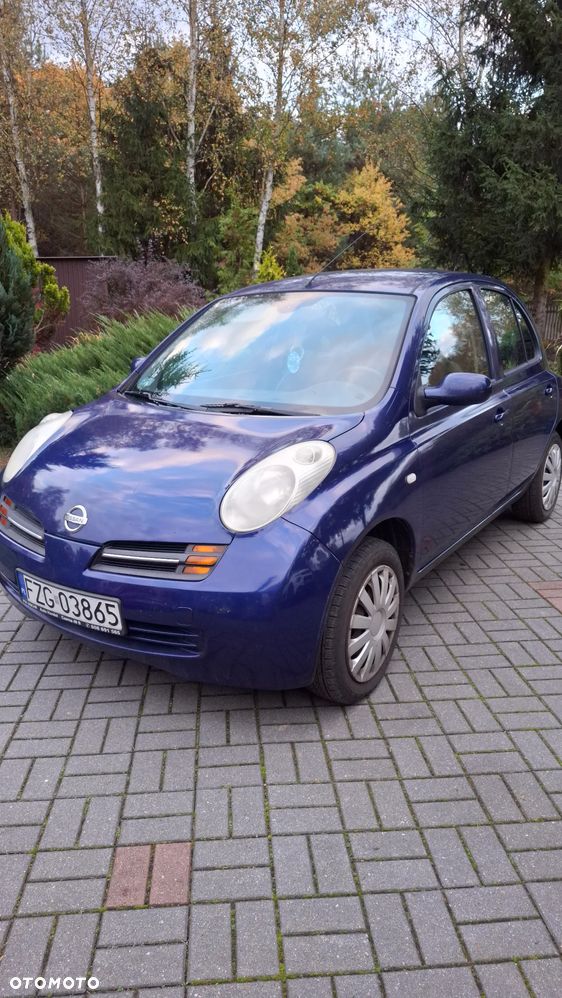 Nissan Micra - 1