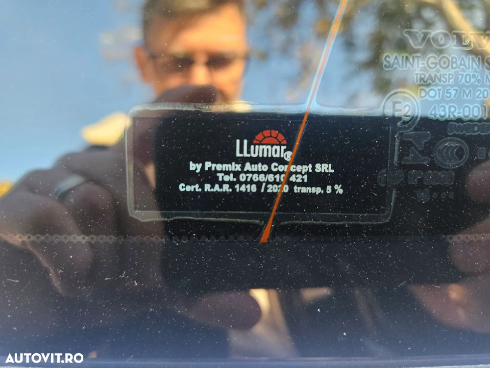 Volvo XC 60 D3 Geartronic Momentum - 24