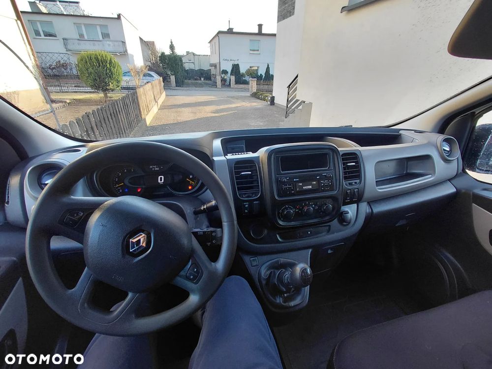 Renault Trafic - 4