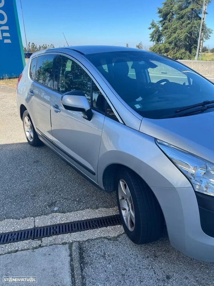 Peugeot 3008 e-HDi 115 ETG6 Stop&Start Allure - 3