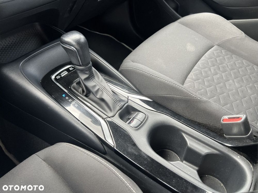 Toyota Corolla 1.8 Hybrid Comfort - 20