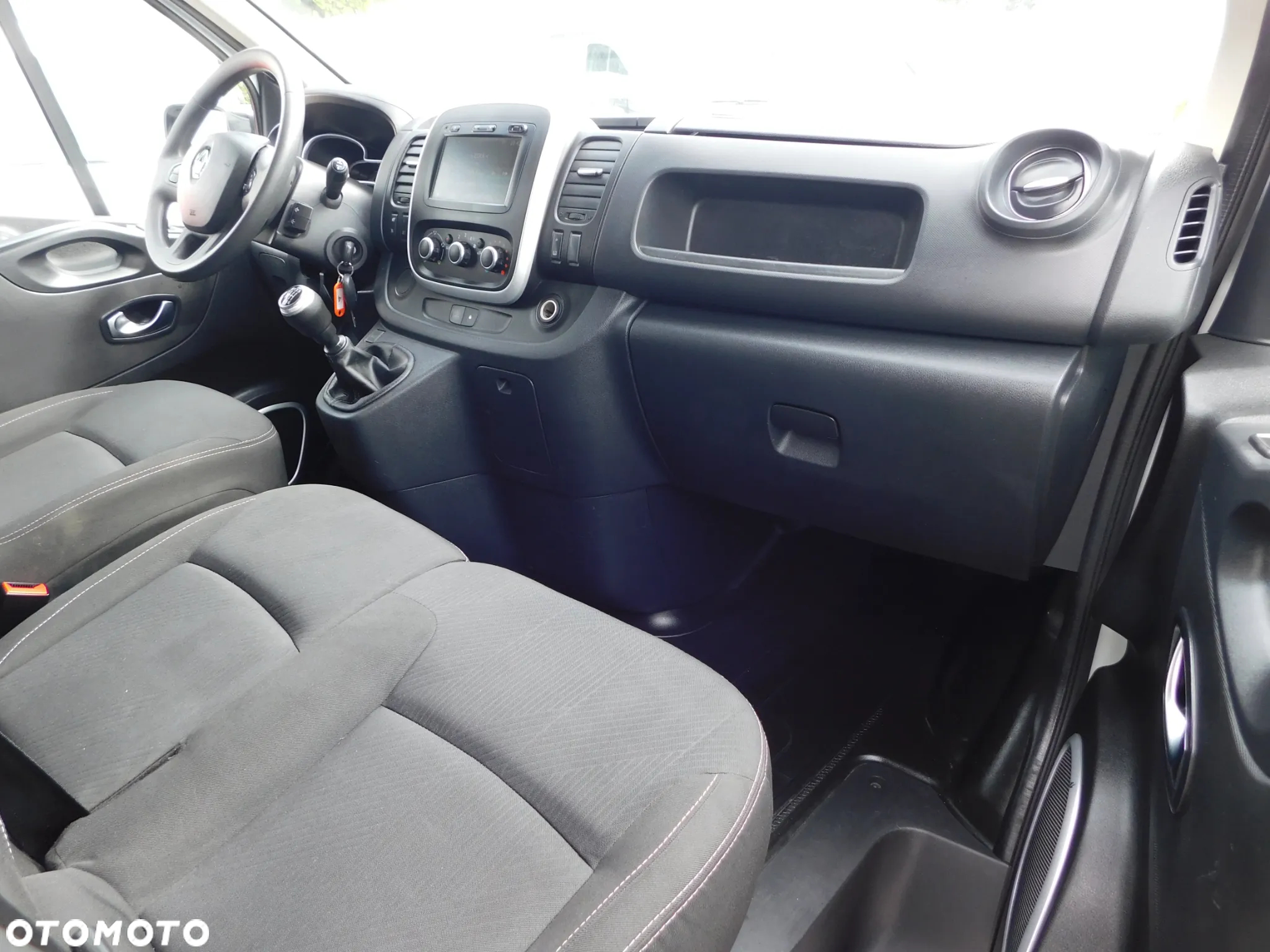 Renault Trafic 2.0 dCi L2H1 HD Pack Clim (bryg.) - 7