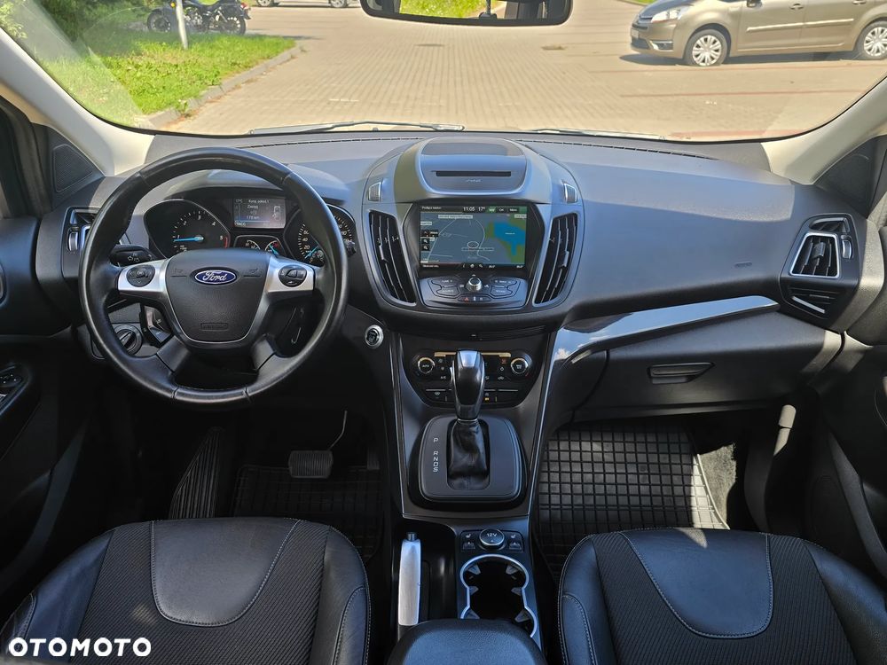 Ford Kuga 2.0 TDCi 4x4 Titanium - 15
