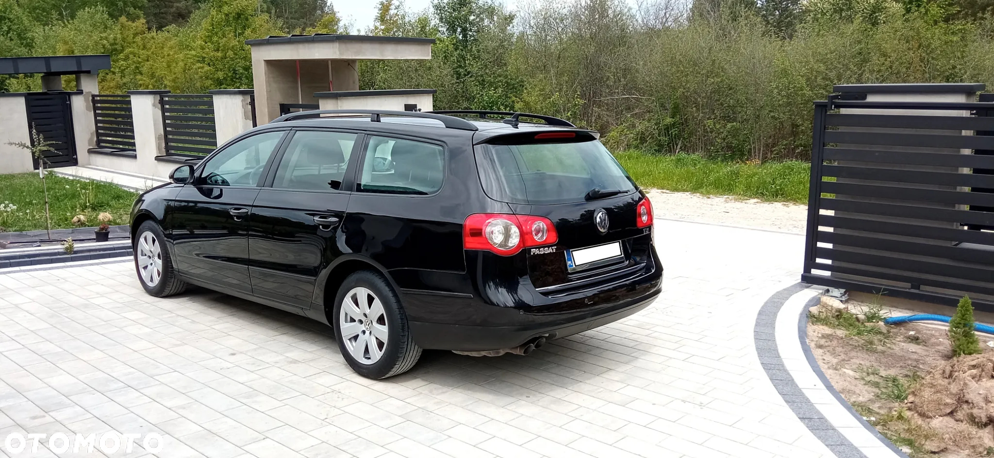 Volkswagen Passat 2.0 TDI DPF Trendline - 14