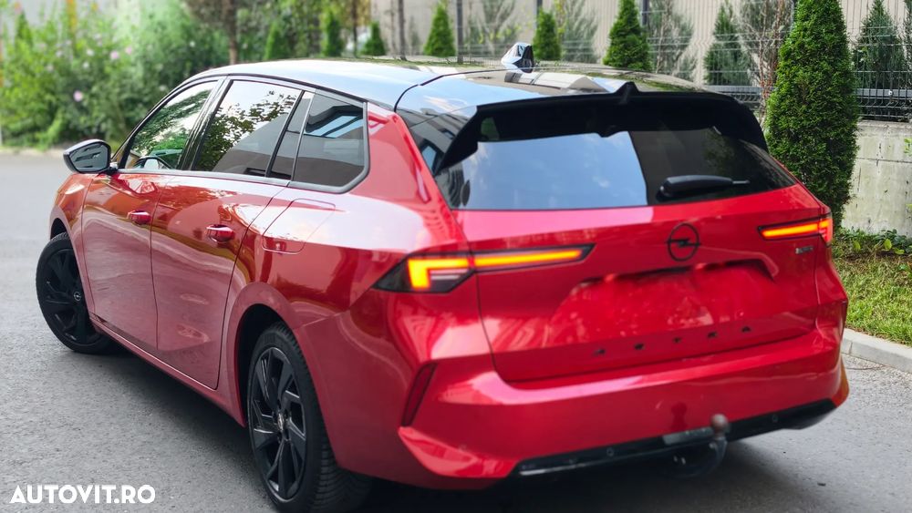 Opel Astra 1.6L Turbo PHEV AT8 GS Line - 23