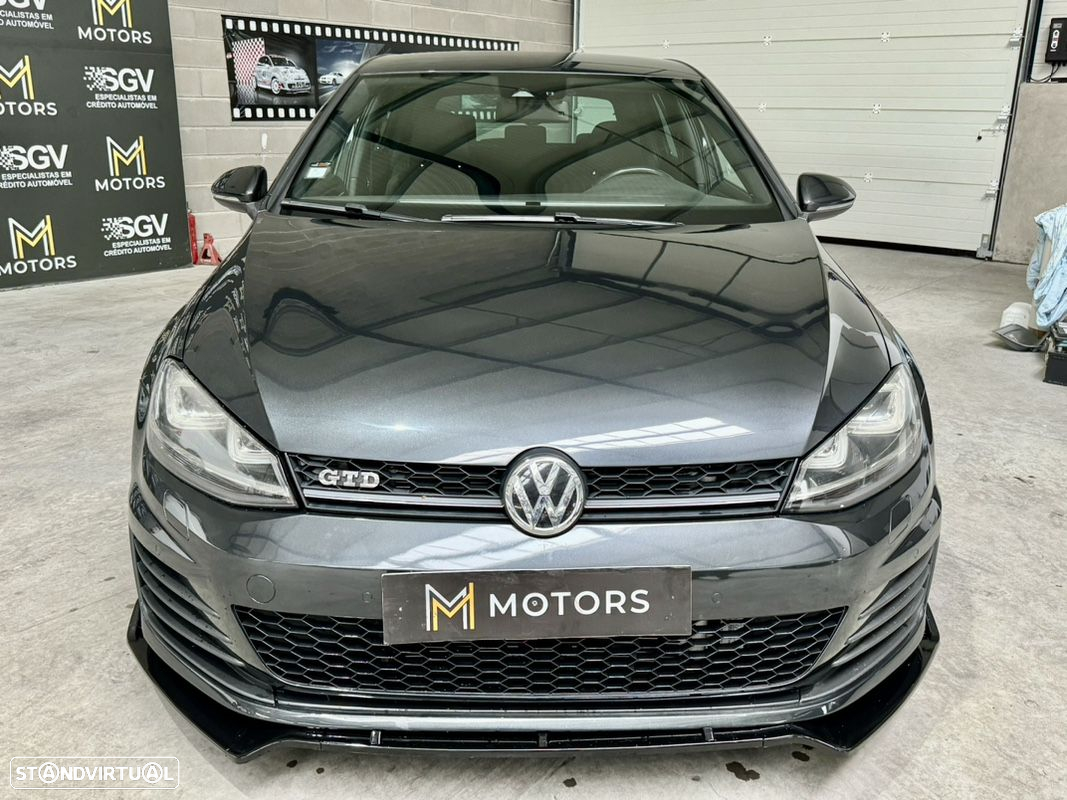 VW Golf 2.0 TDi GTD DSG - 18