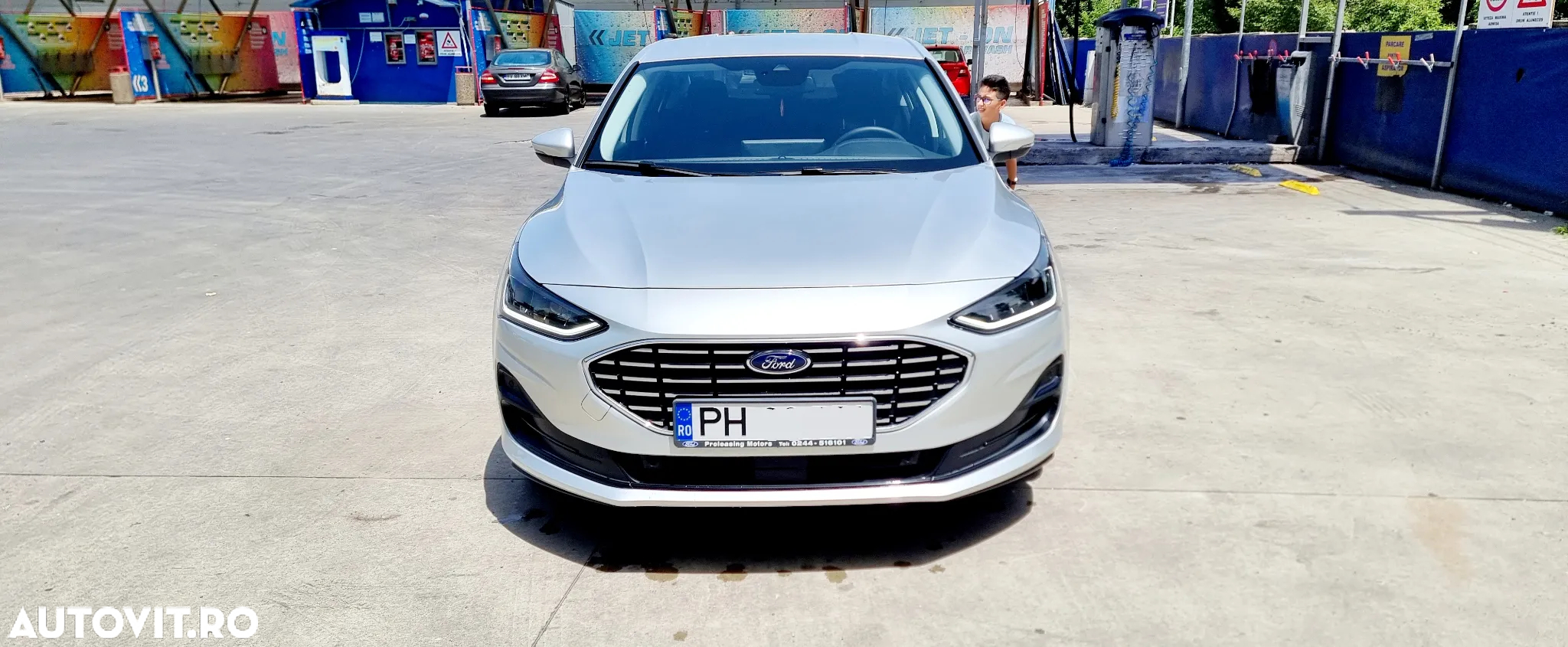 Ford Focus 1.0 EcoBoost Titanium X - 2