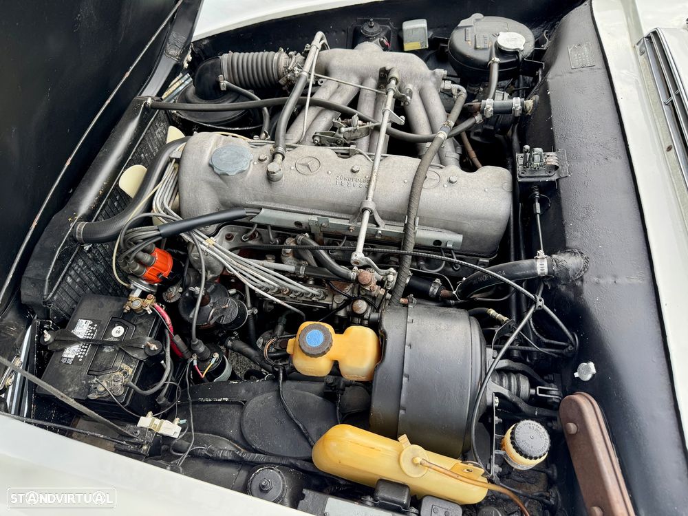 Mercedes-Benz SL 230 - 38