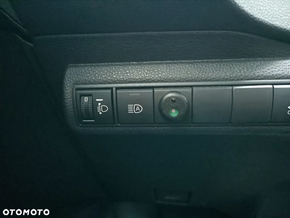 Toyota Corolla 1.8 Hybrid Active - 23