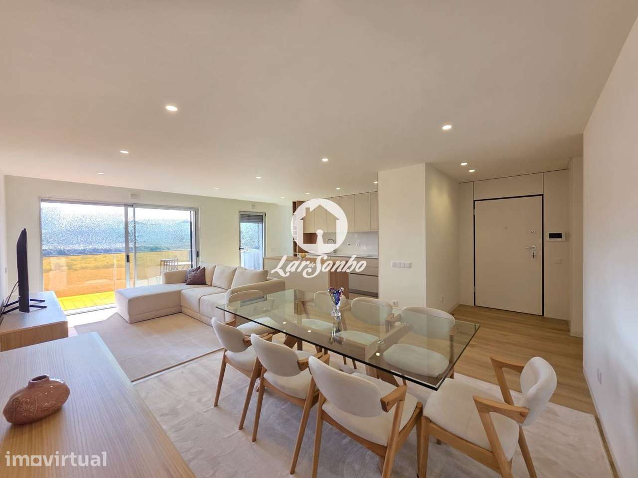 Apartamento T3 com Garagem 2 carros a 200 m da praia na Póvoa de Va... - Grande imagem: 2/26