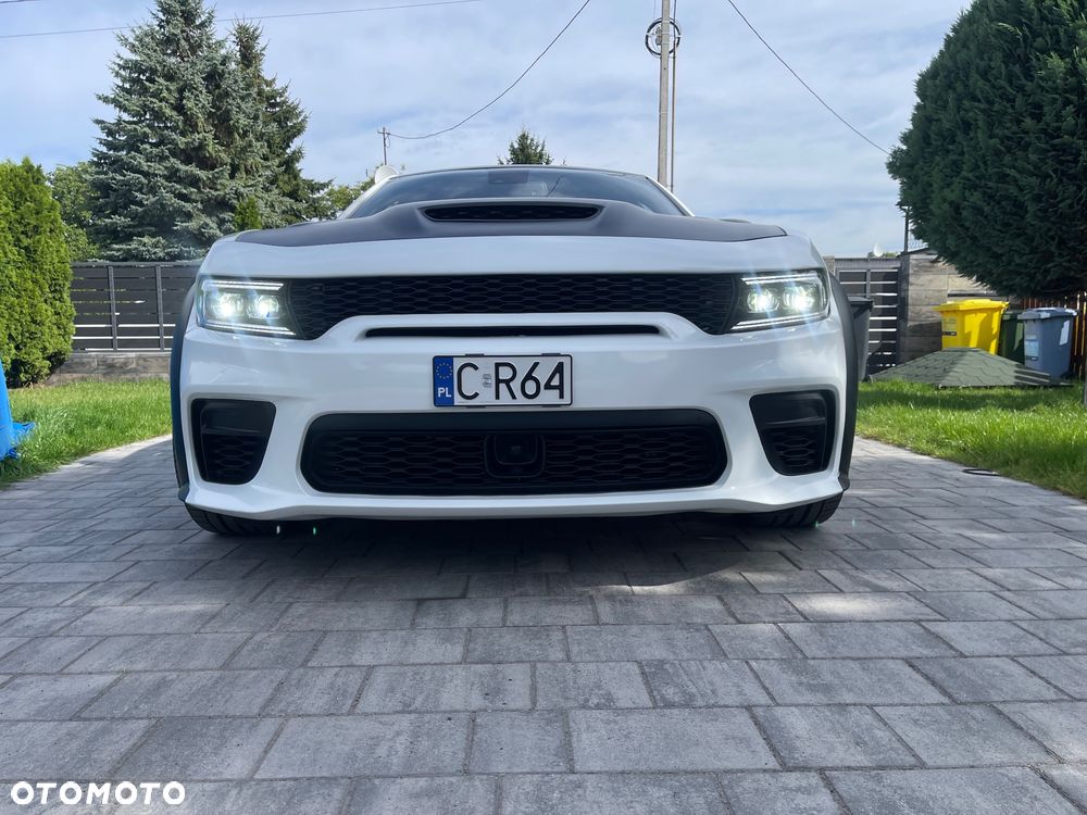 Dodge Charger 6.4 Scat Pack Widebody - 3