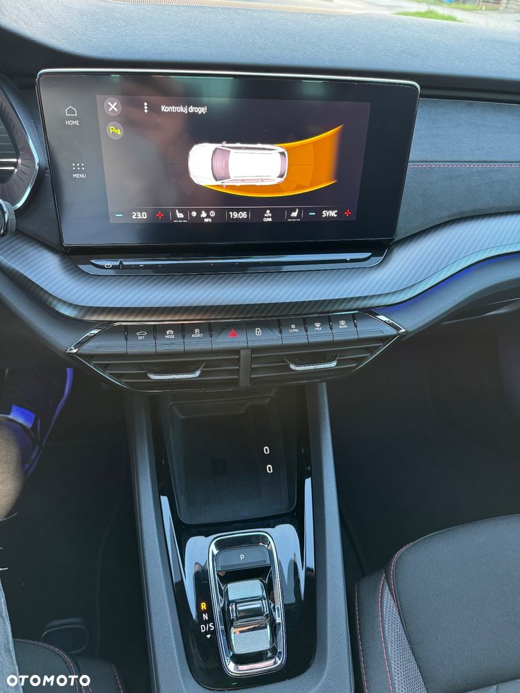 Skoda Octavia 2.0 TDI DSG RS - 30