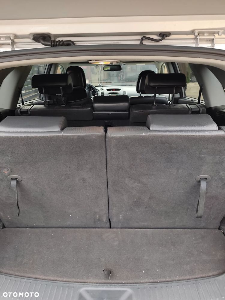 Kia Sorento 2.2 CRDI XL 7os - 11