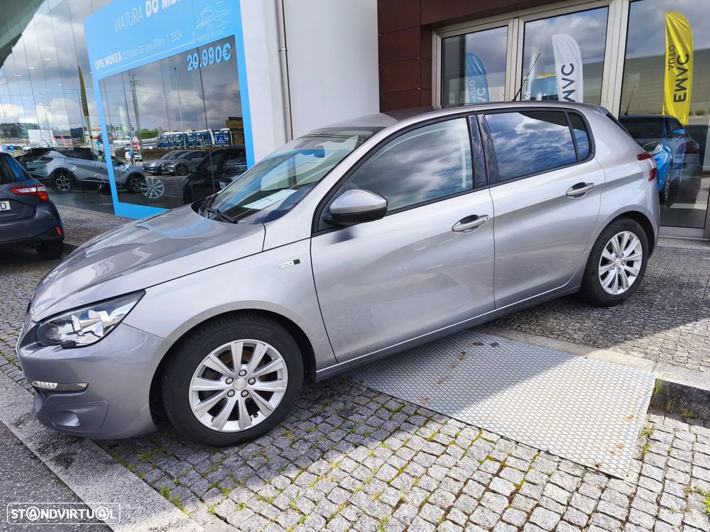 Peugeot 308 1.2 PureTech Style - 4