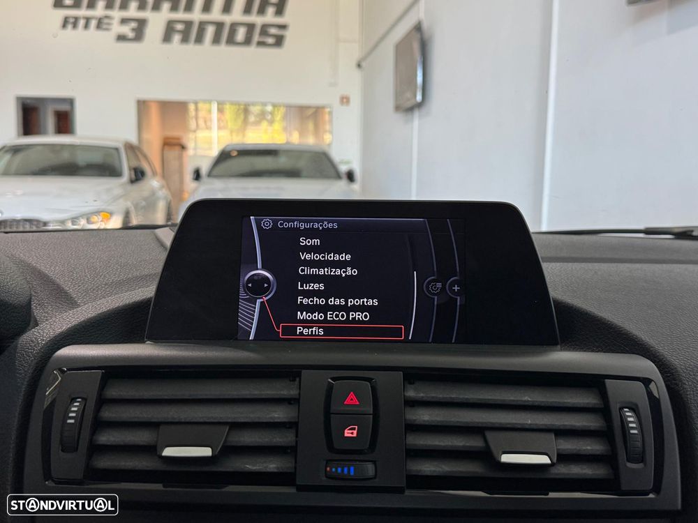 BMW 125 d Pack M - 31