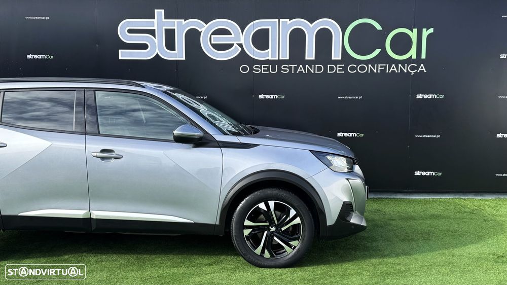 Peugeot 2008 1.2 PureTech Allure EAT8 - 5