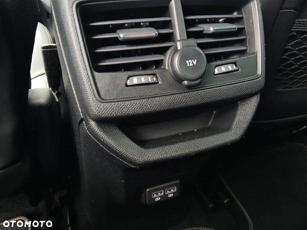 Peugeot 3008 225 e-EAT8 GT Pack - 25
