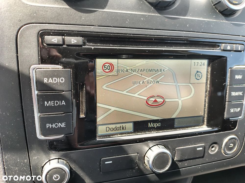 Volkswagen Touran 2.0 TDI DPF BlueMotion Technology Life - 26