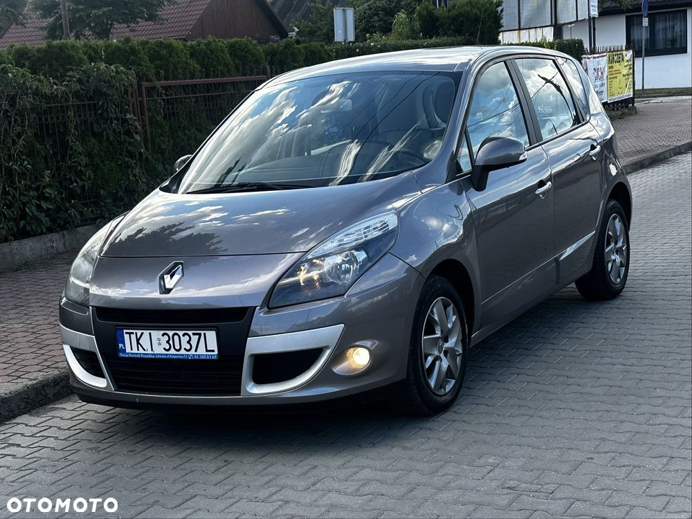 Renault Scenic - 1