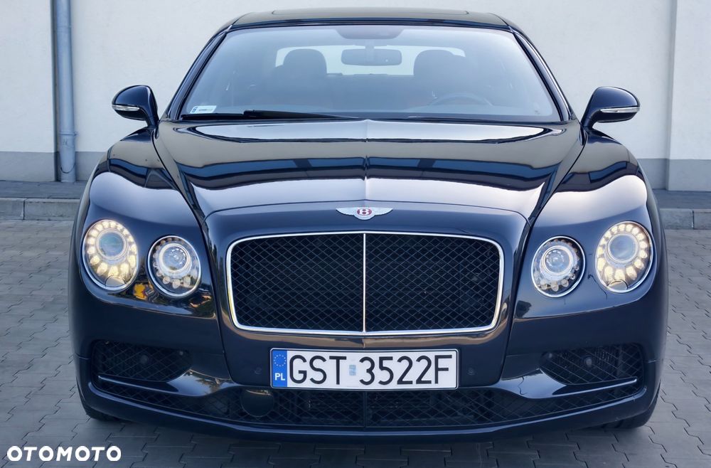 Bentley Flying Spur V8 S - 3