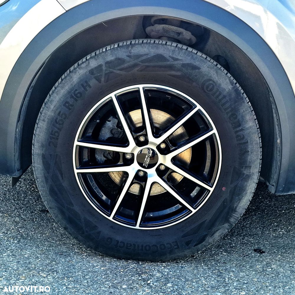 Renault Captur MHEV 140 Techno - 4