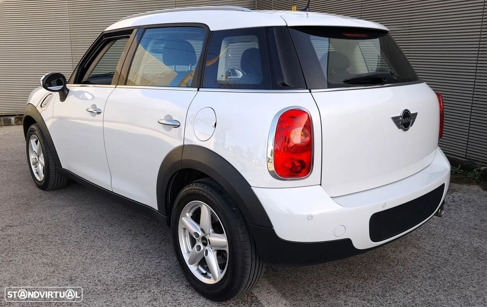 MINI Countryman Cooper D ALL4 - 3