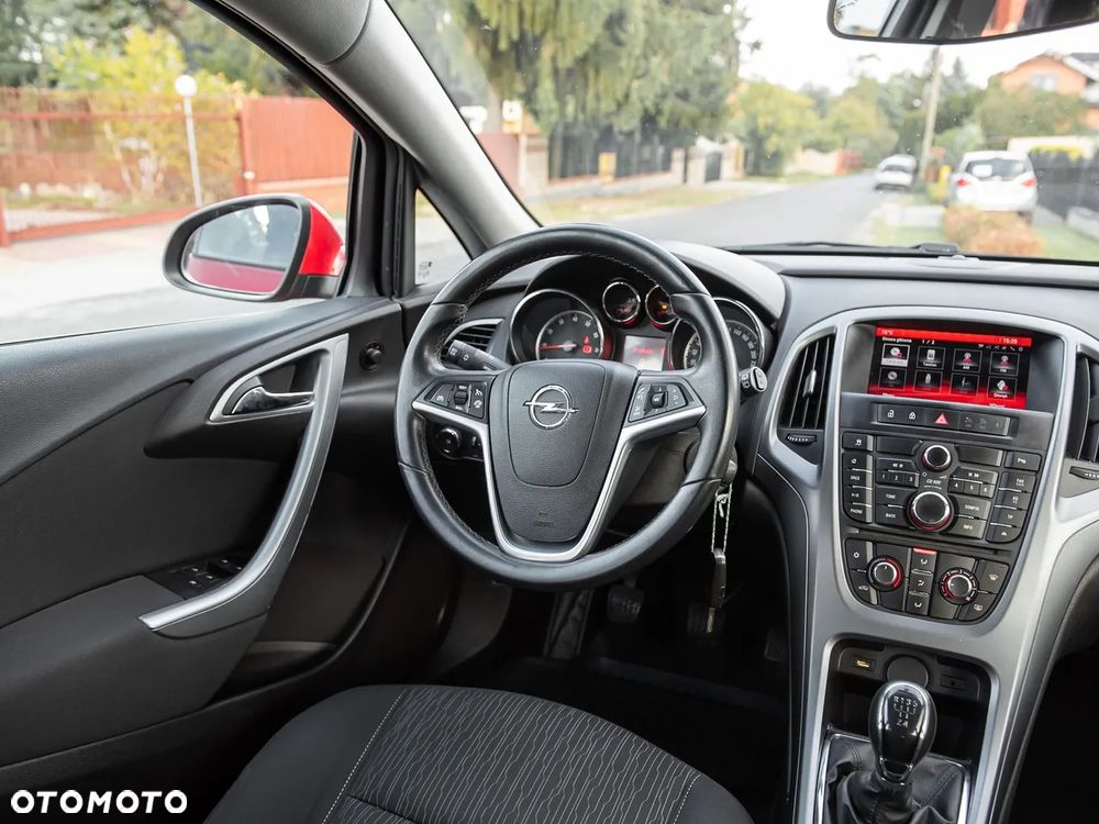 Opel Astra - 24