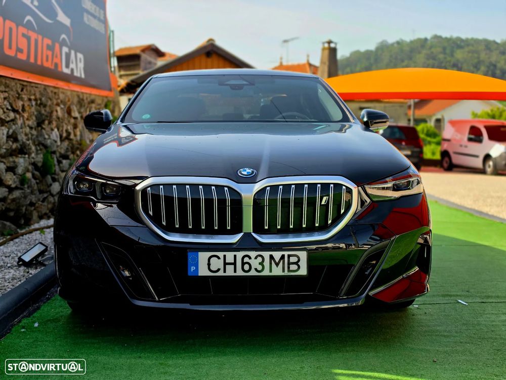 BMW i5 eDrive40 Pack Desportivo M - 4