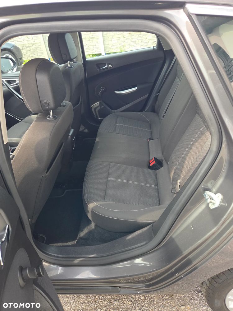 Opel Astra 1.6 Edition Sport - 28