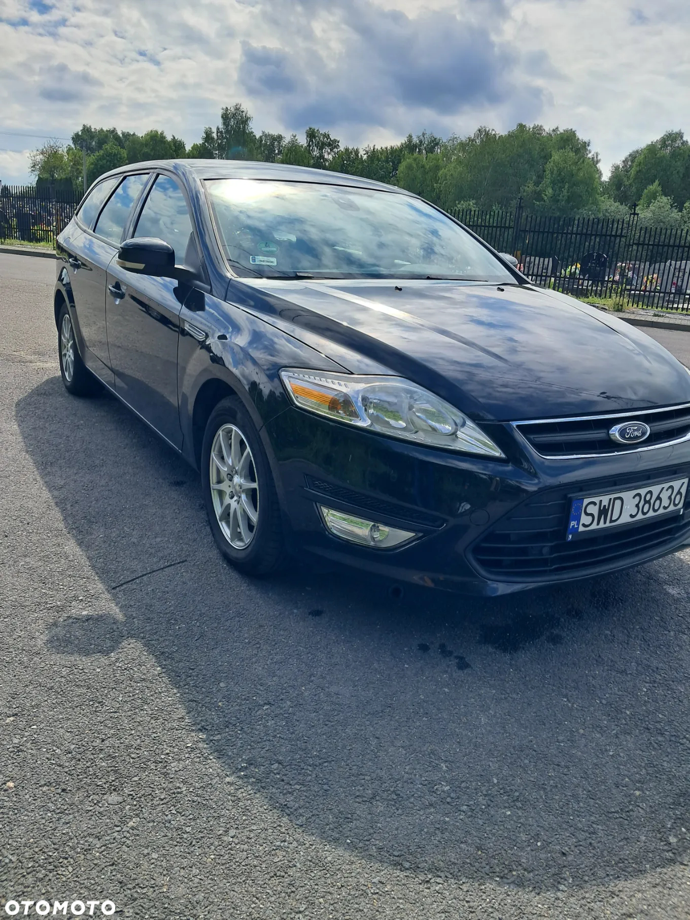 Ford Mondeo 2.0 TDCI Black Magic - 4