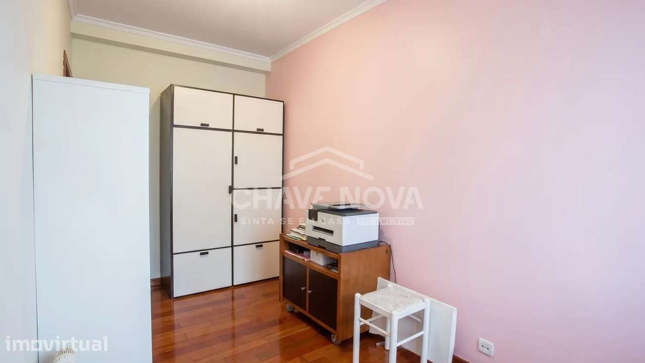 Apartamento T1+1 Coimbrões, com garagem Box, 96 m² - SD/04735-TP - Grande imagem: 3/29