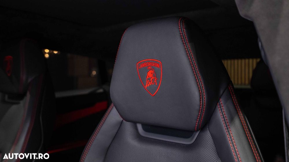 Lamborghini URUS - 37