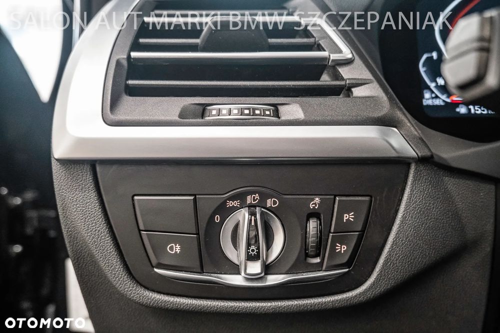 BMW X3 xDrive30d Advantage - 18