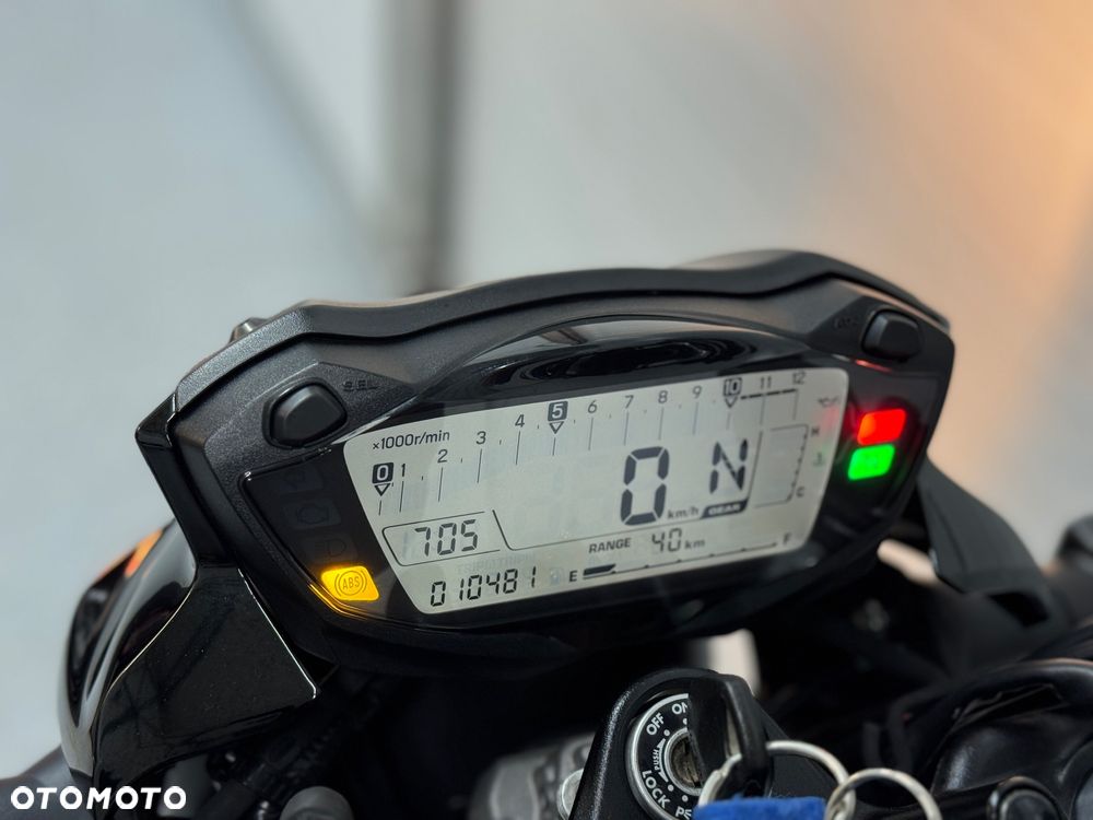 Suzuki SV - 24