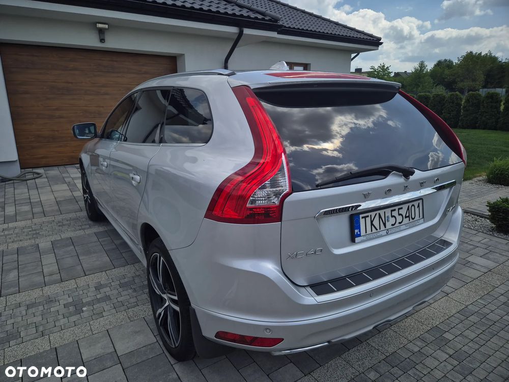Volvo XC 60 D4 AWD Summum - 8